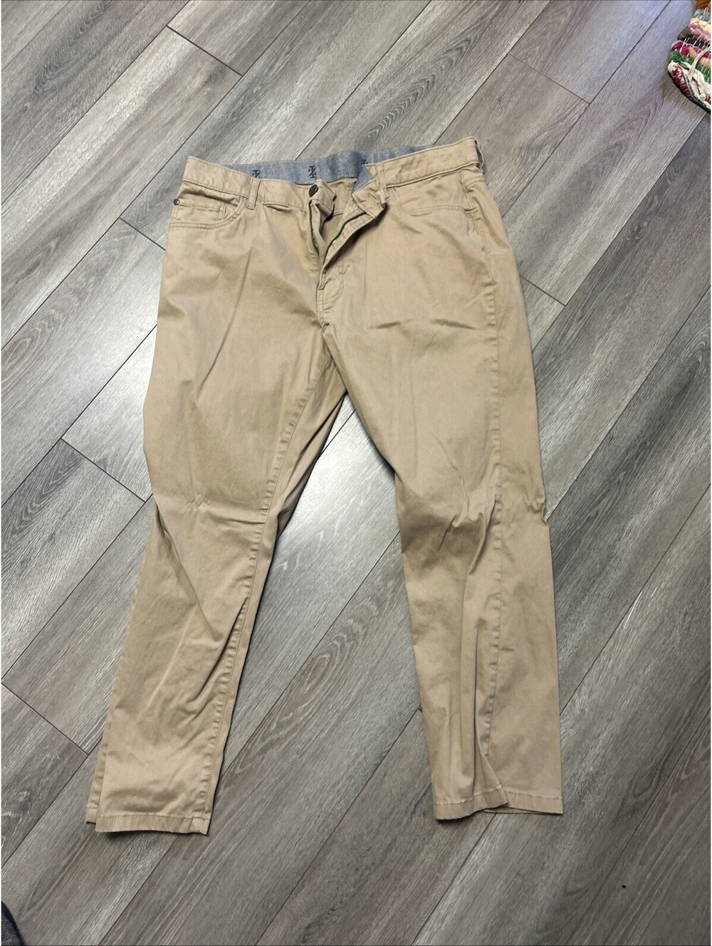 Izod 36x29 Stretch Khaki Pants